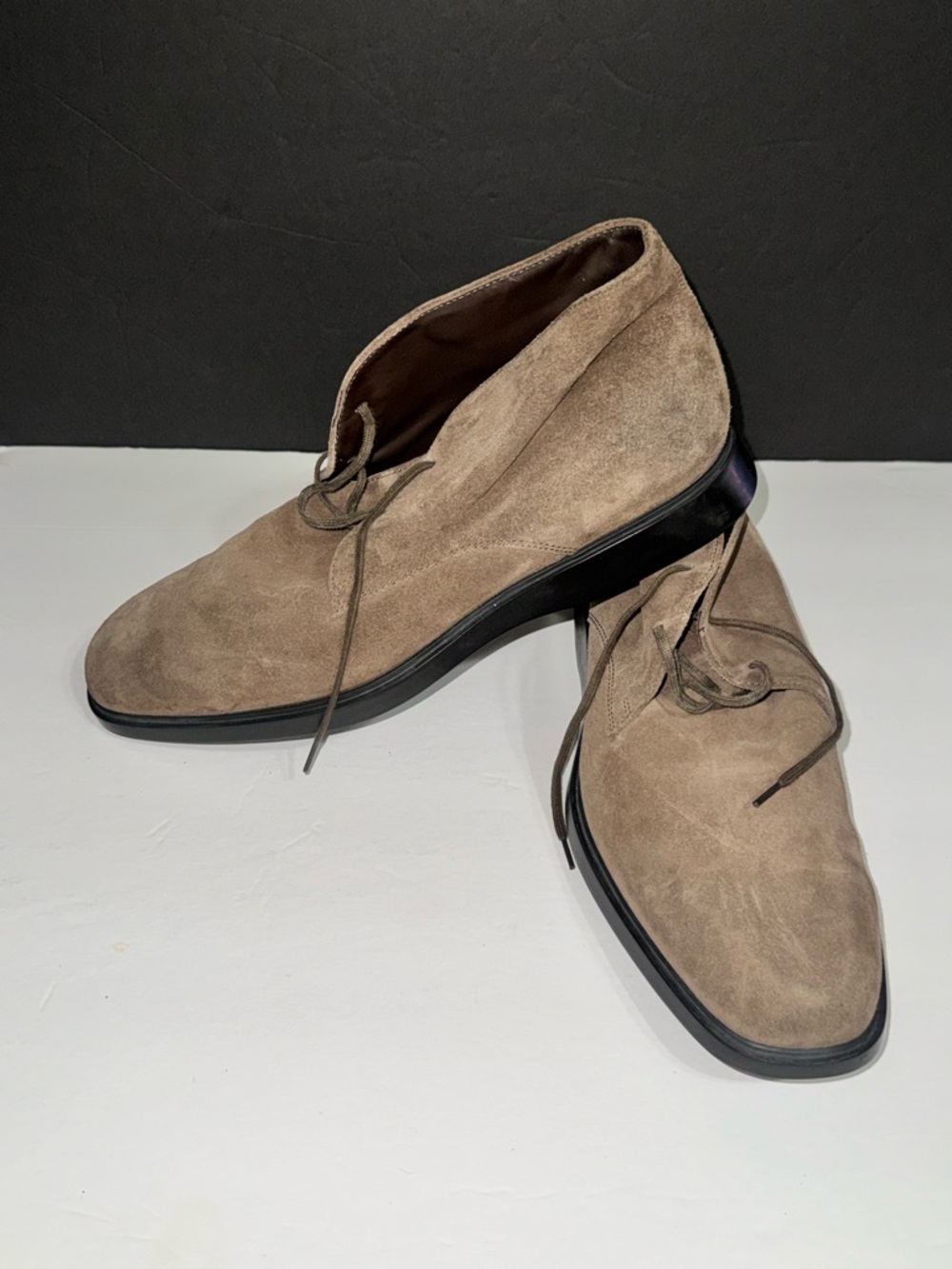 Tod's I Men’s I Suede I Chukka Boots in Taupe